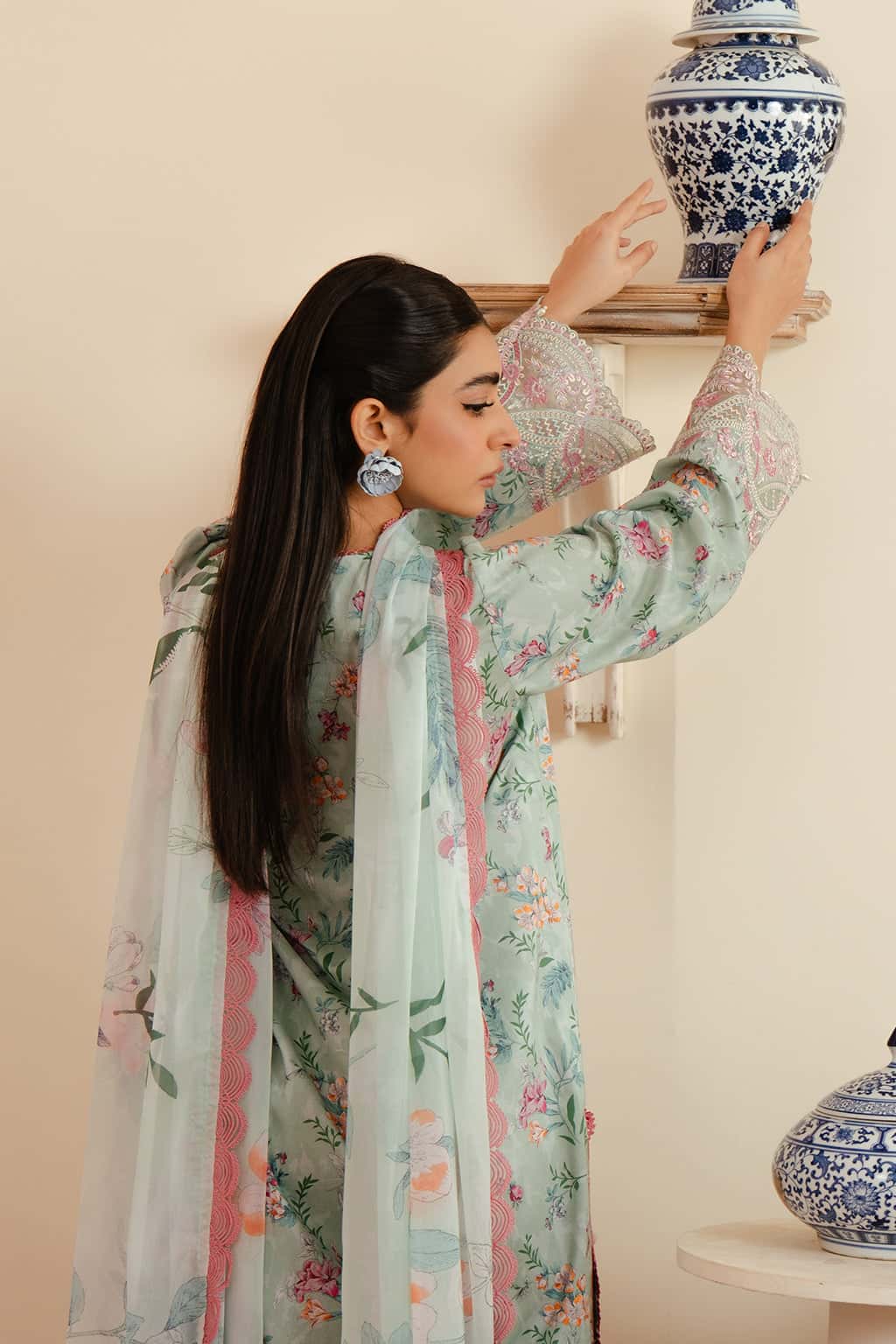 Aruna - Image 4