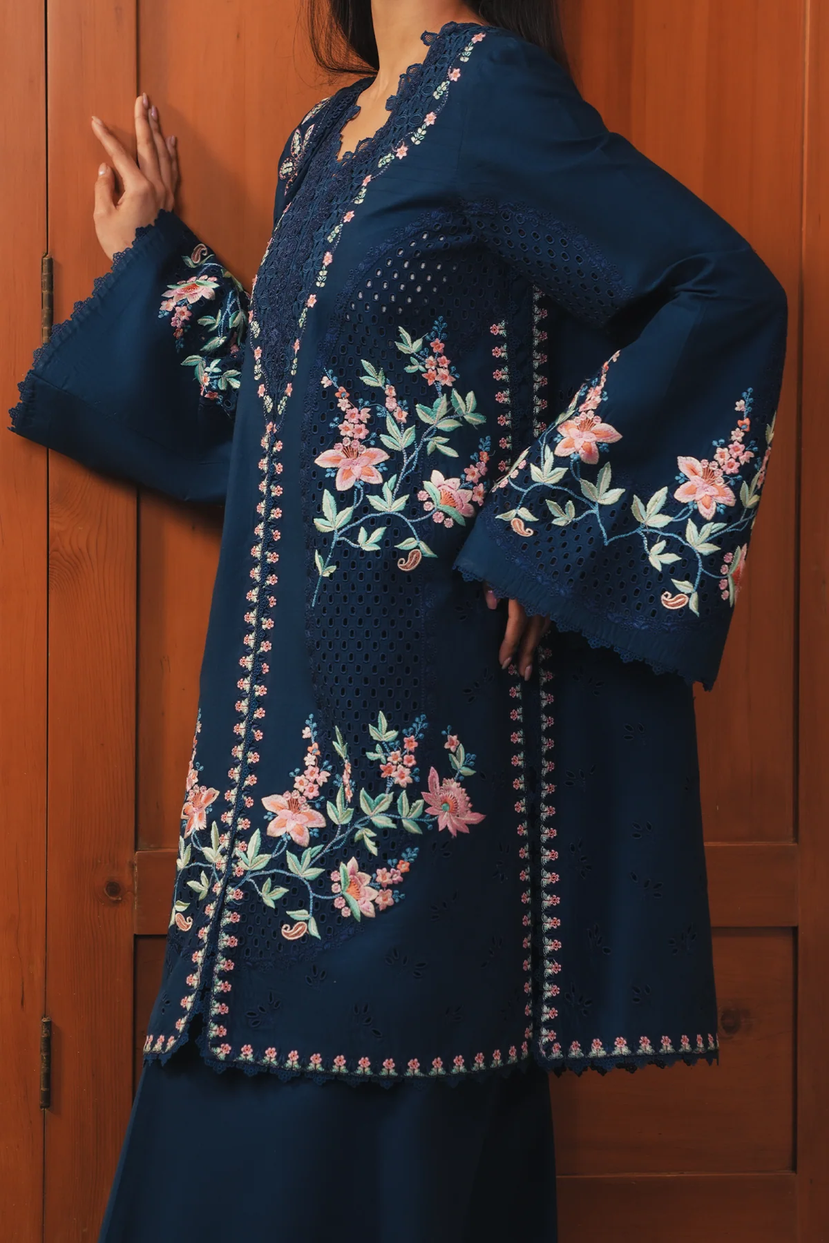 NEELBARFI - Image 4