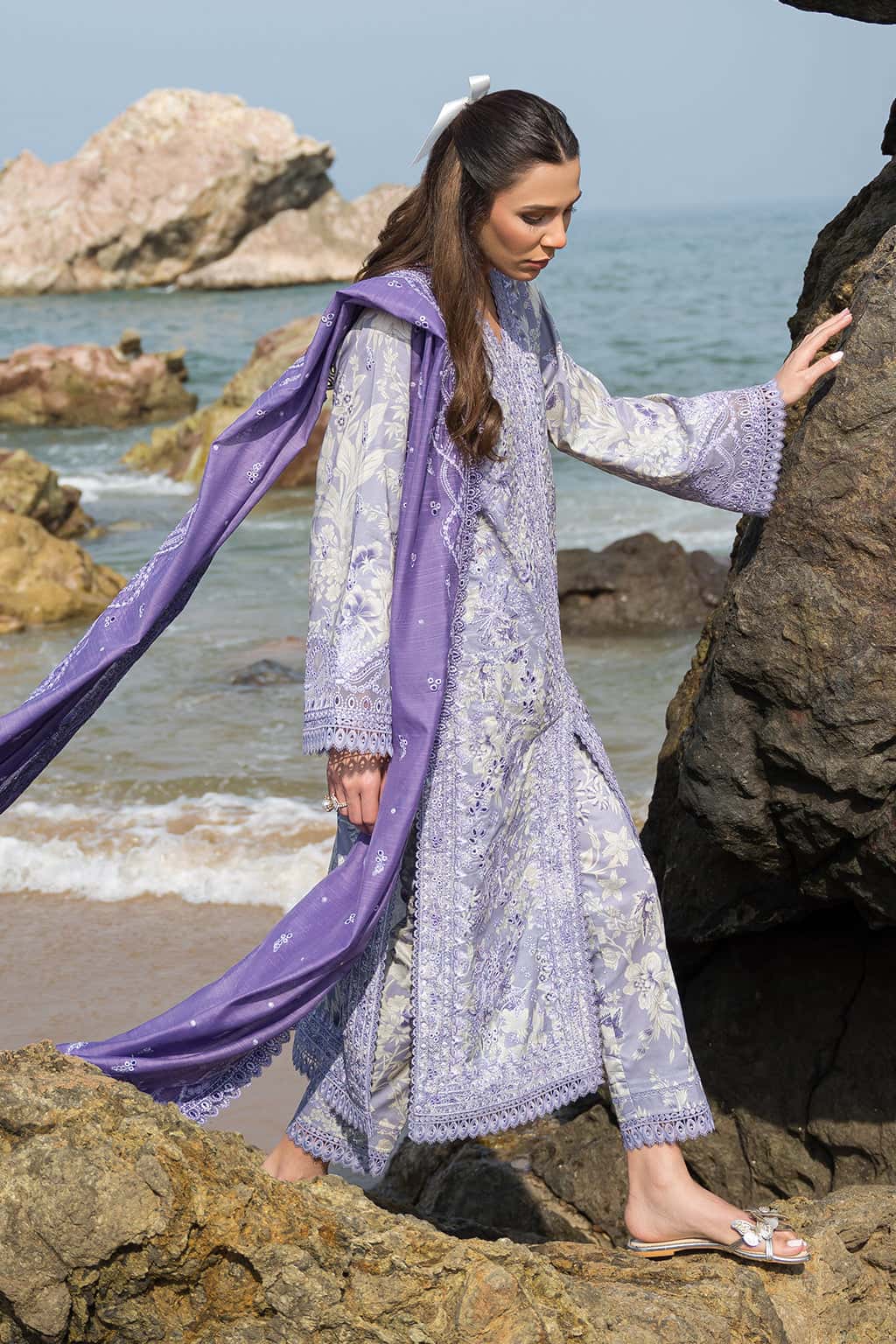 Wisteria - Image 4