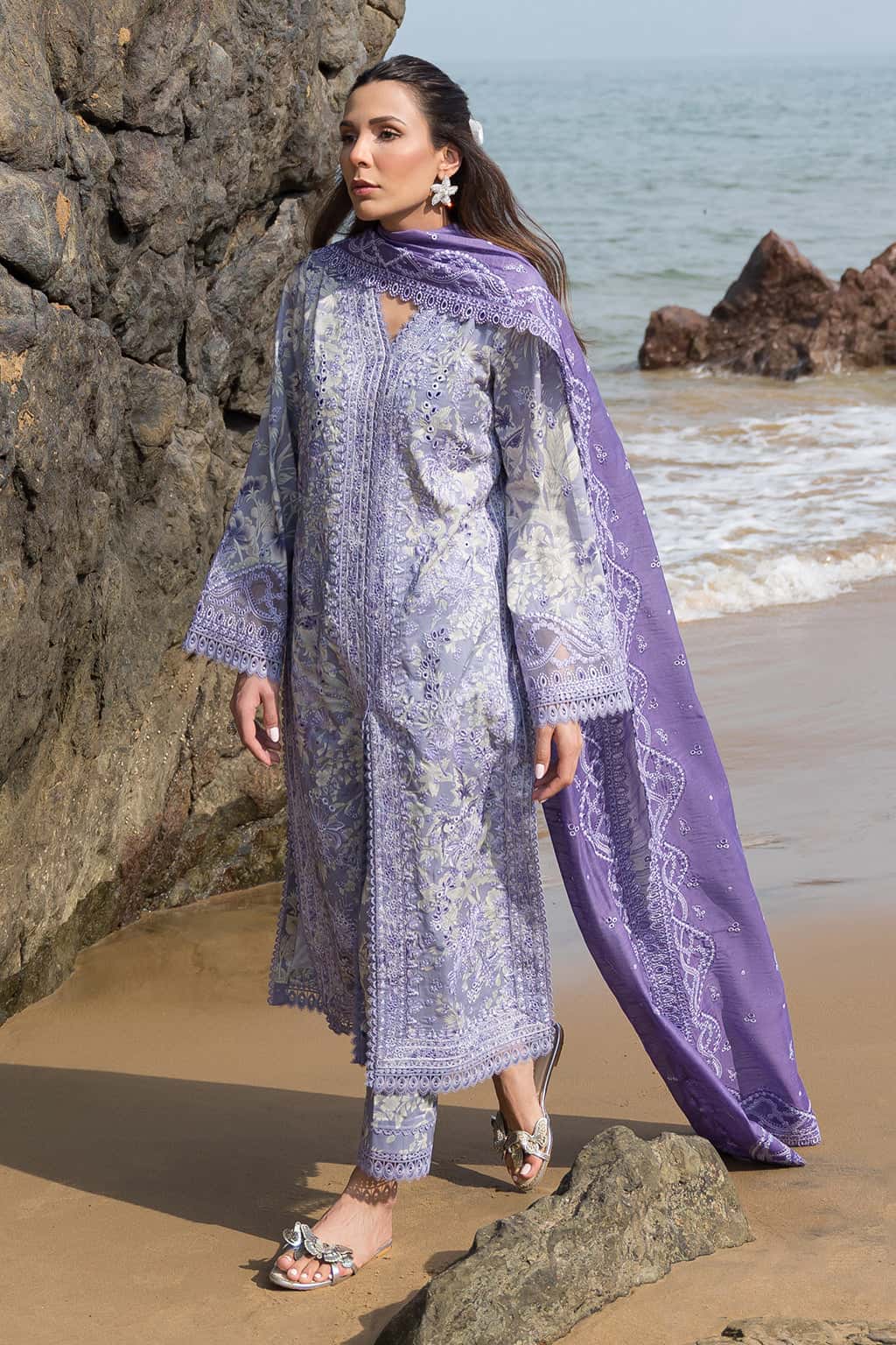 Wisteria - Image 5